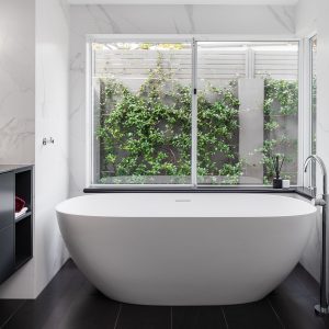 Galleria White Polish 600x600mm (E1329)